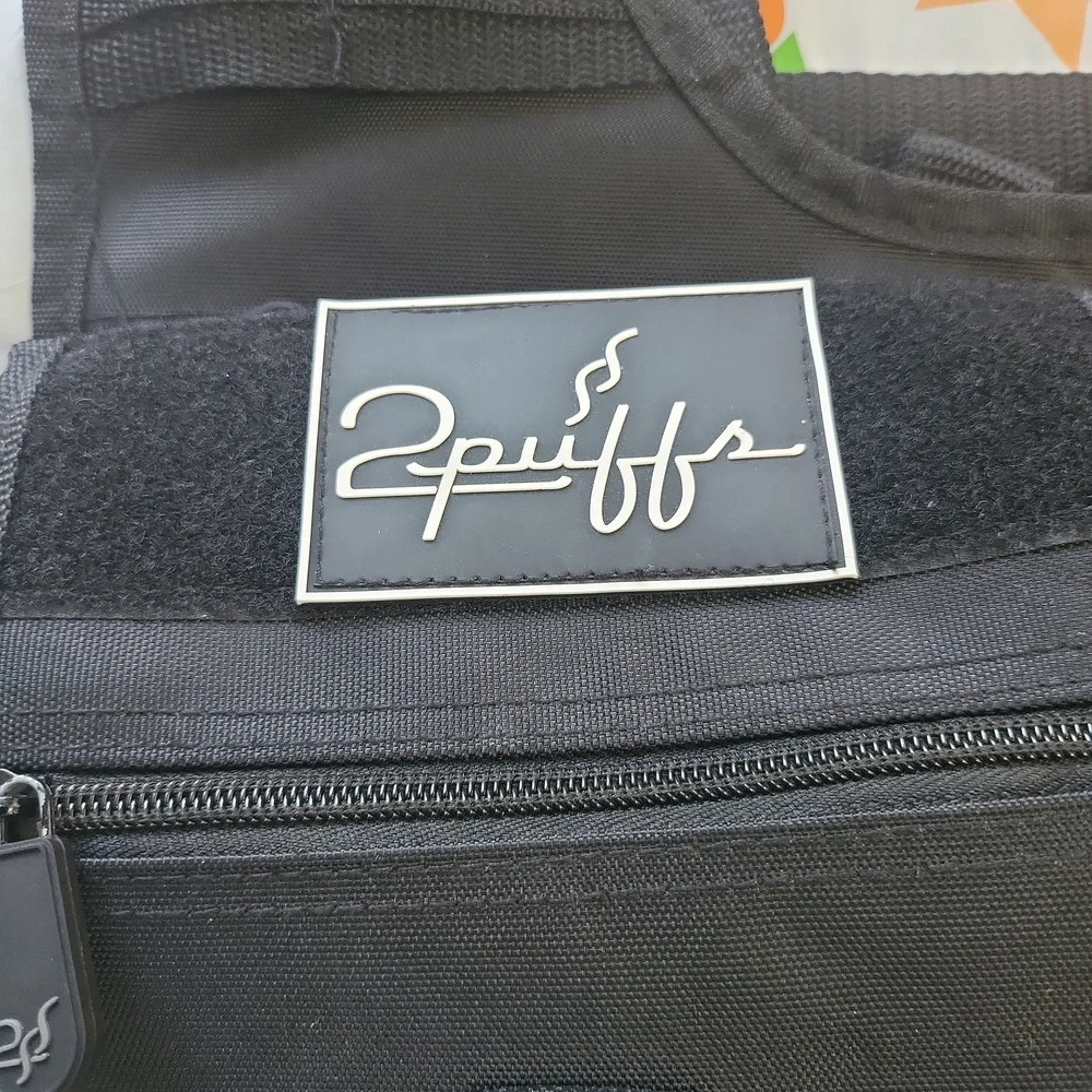 2 puffs tactical shoulder bag - Picture 4 of 4